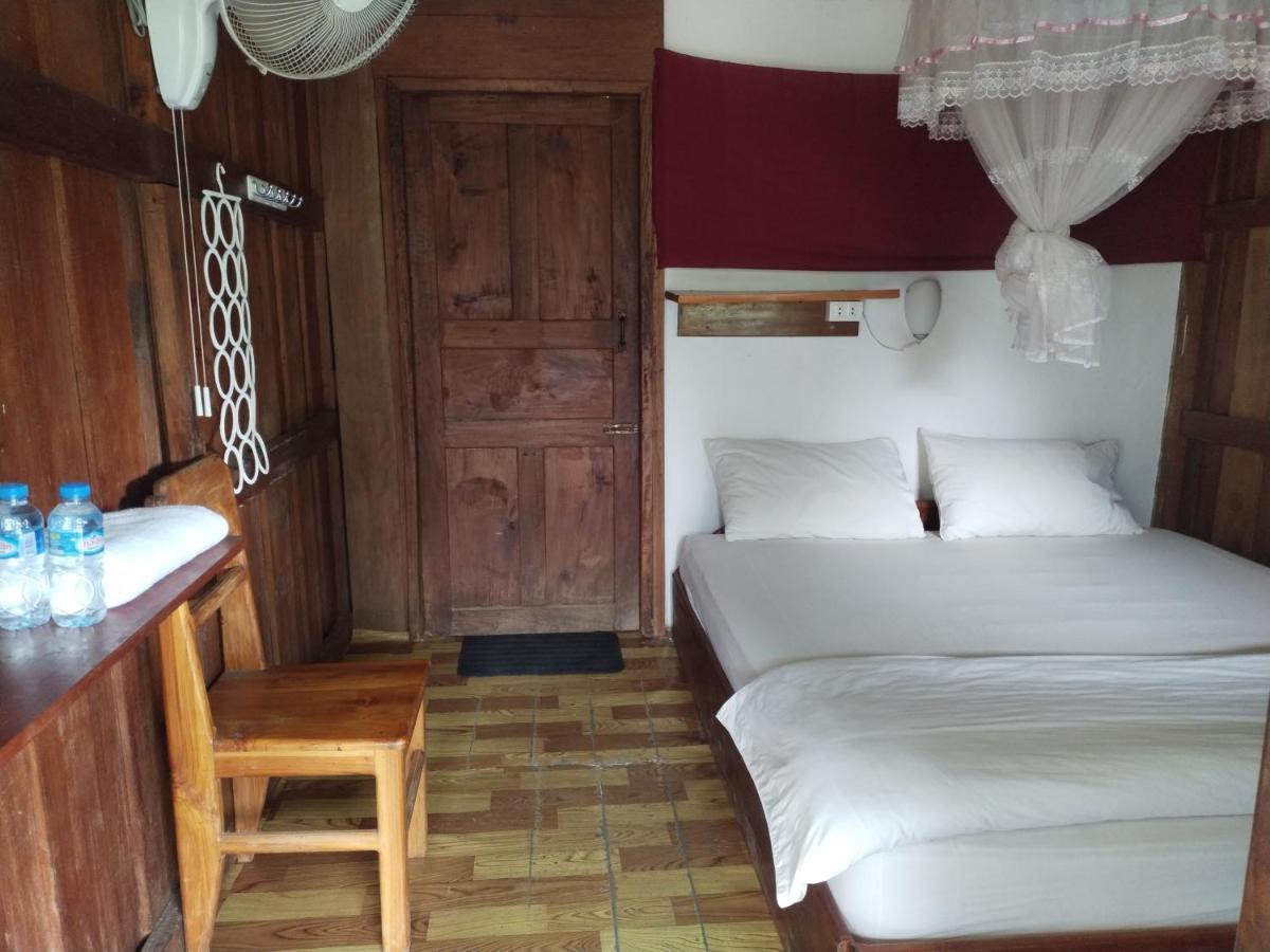 Pdv Guesthouse Muang Ngoi Exteriér fotografie