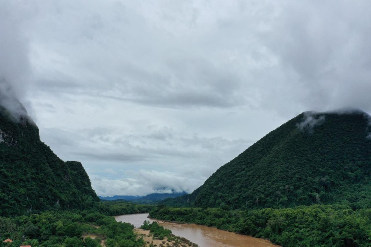 Pdv Guesthouse Muang Ngoi Exteriér fotografie