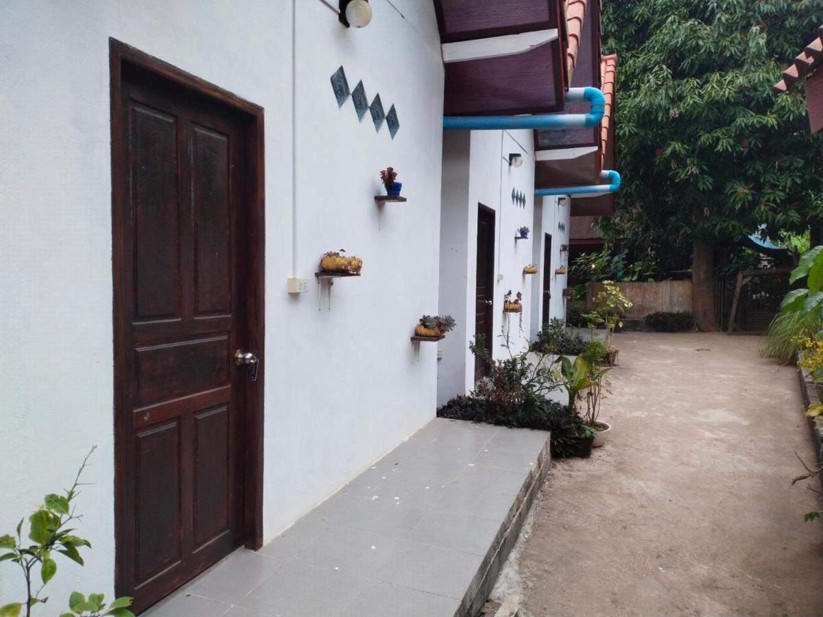 Pdv Guesthouse Muang Ngoi Exteriér fotografie