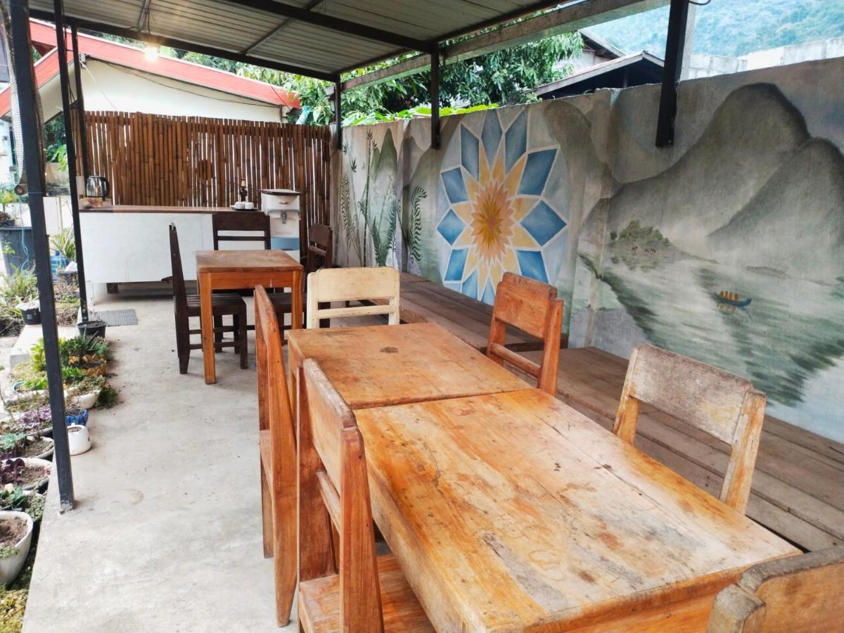 Pdv Guesthouse Muang Ngoi Exteriér fotografie